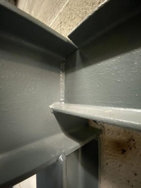 Mezzanine - 10