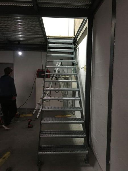 Mezzanine - 11